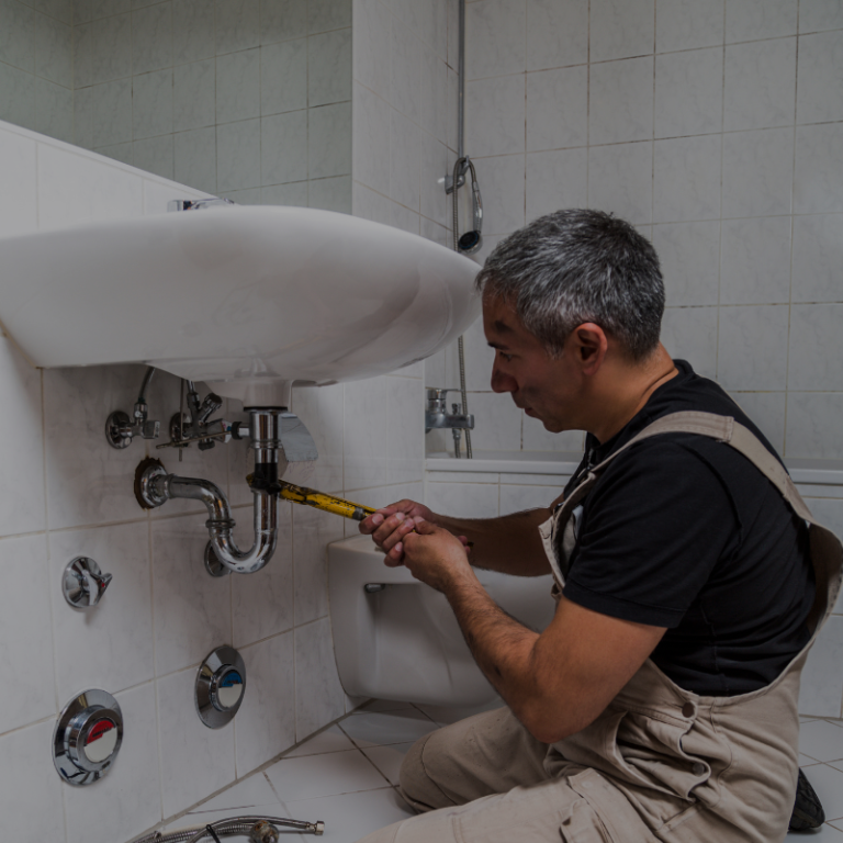 Trusted-Gas-Safe-Plumbers-Heating-Specialists-in-Manchester-768x1229